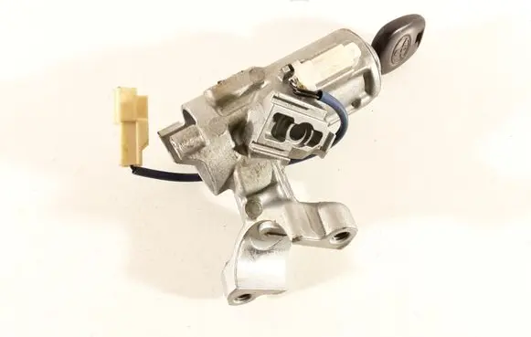 Toyota Yaris Ignition lock 45020521