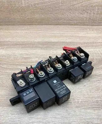 Audi A4 S4 B5 8D Other relay 4A0941822 896046