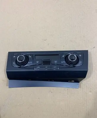 Audi A4 S4 B8 8K Climate control unit 8T1820043R