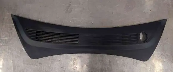 Tesla Model 3 Wiper trim 108167500 108169200