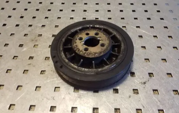 Ford Galaxy Crankshaft pulley 340390HZ 028105243K