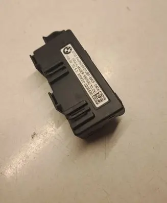 BMW 1 F40 Current control relay 61355A0BD89 58650910 250620020558