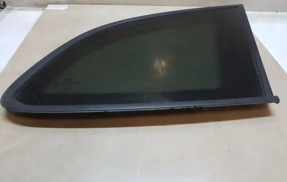 Hyundai Santa Fe Rear side window