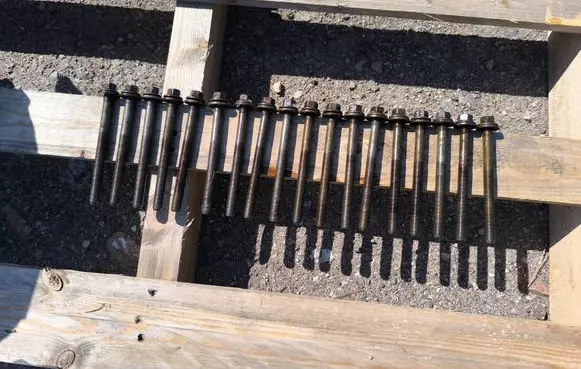 Ram 1500 Cylinder head bolts 
