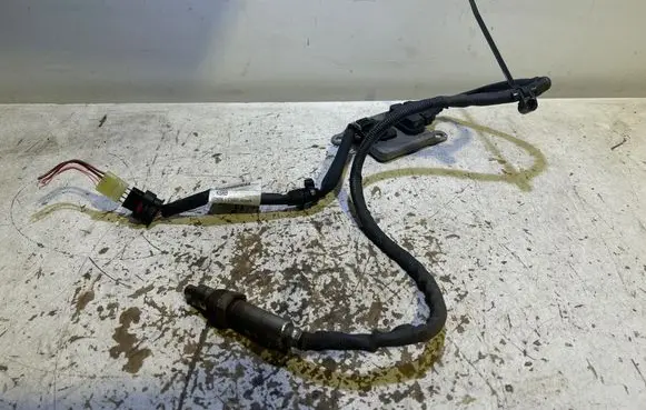 Mercedes-Benz C W205 Lambda probe sensor A0009053606 1606291944 5WK96682F