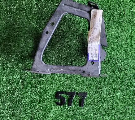 Volvo XC70 Front bumper mounting bracket 9474206