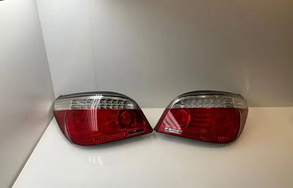 BMW 5 E60 E61 Rear/tail lights set 7361881 7361882