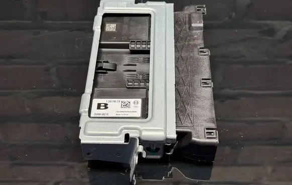Nissan Qashqai J12 Engine control unit/module 284Y06RZ1C 284P06XZ1C 6020000240