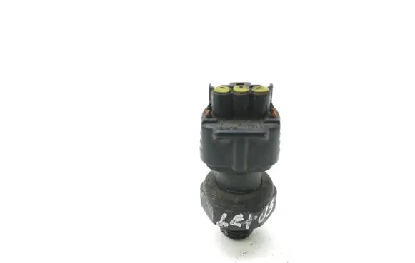Air conditioning (A/C) pressure sensor
