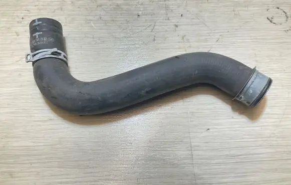 Mercedes-Benz Sprinter W906 Engine coolant pipe/hose A9065012982