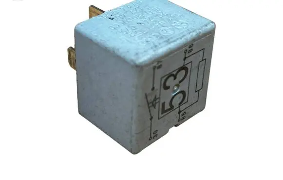 Skoda Octavia Mk1 (1U) Other relay 141951253B 20240072