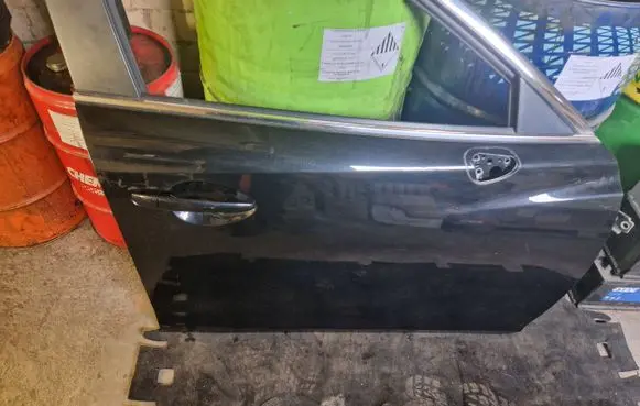 Mazda 6 Front door