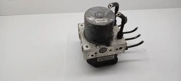 Hyundai i40 ABS Pump 589203Z570 BH6013509