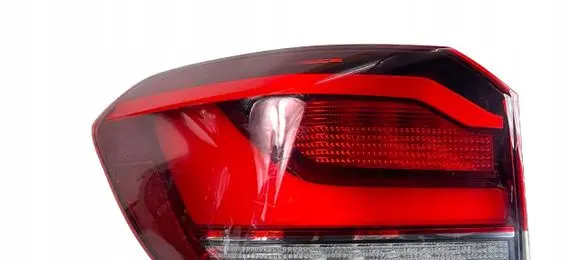 BMW X1 F48 F49 Rear/tail lights 7477713