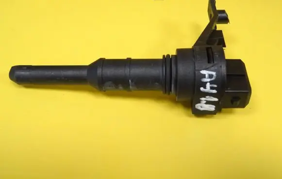 Audi A4 S4 B6 8E 8H Speed sensor (speedometer sensor) 012409191D