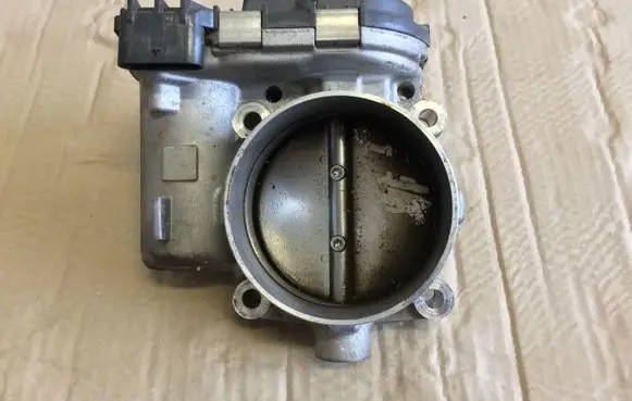 Chrysler Town & Country V Throttle valve 05184349AC 0280750570