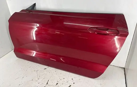 Ford Mustang VI Door (2 Door Coupe) FR3Z6320125A