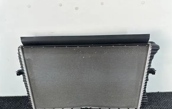 Volkswagen Caddy Coolant radiator 5WA121251C
