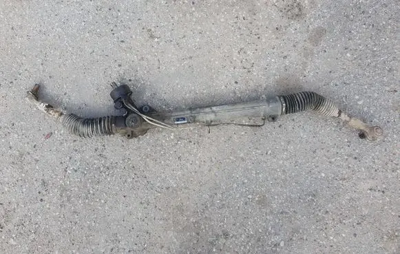 Volkswagen PASSAT B5 Steering rack 8D1422072A 7852501328