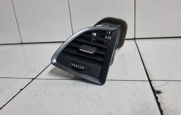 Opel Astra J Dashboard side air vent grill/cover trim 13417597 03102013 0752300802