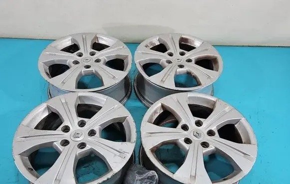 R17 alloy rim