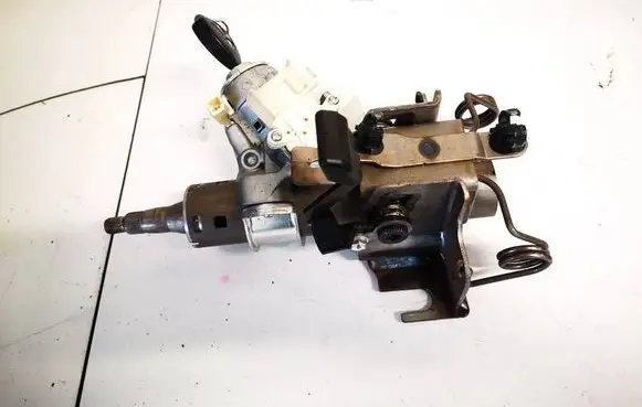 Toyota Avensis T270 Steering wheel axle