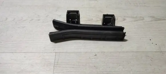 Fiat Tipo Rear door windshield rail 52008494