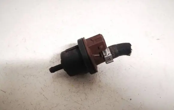 Valve vacuum