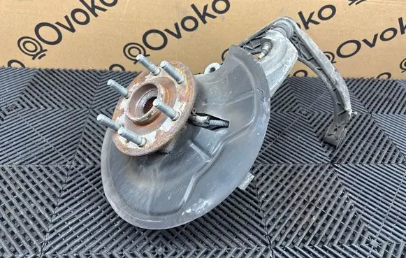Ram 1500 DT Front wheel hub spindle knuckle