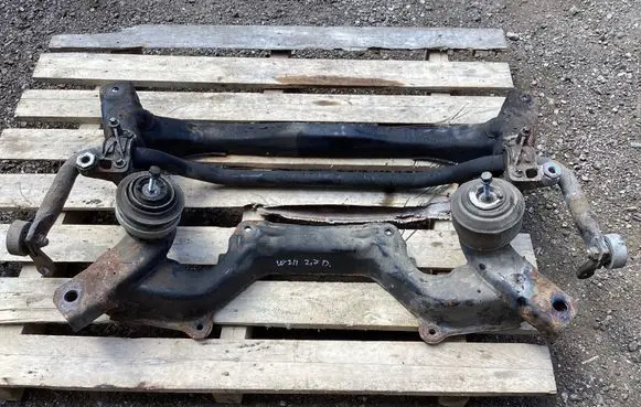 Mercedes-Benz E W211 Front subframe