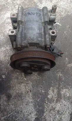 KIA Clarus Air conditioning (A/C) compressor (pump)