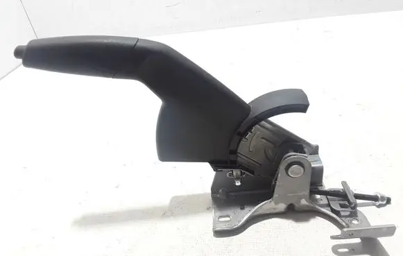 Handbrake/parking brake lever assembly