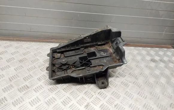 Chrysler Pacifica Battery tray 68226079AB