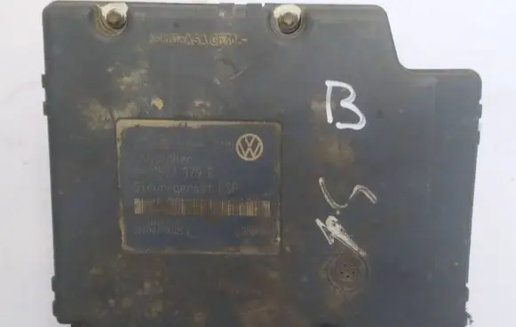 Volkswagen Sharan ABS Pump 7M3907379B 10094703093
