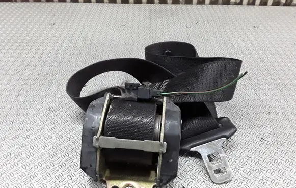 Chrysler Neon II Front seatbelt 601833100