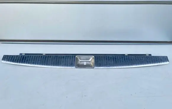 Mercedes-Benz E W212 Trunk/boot sill cover protection 2126900027