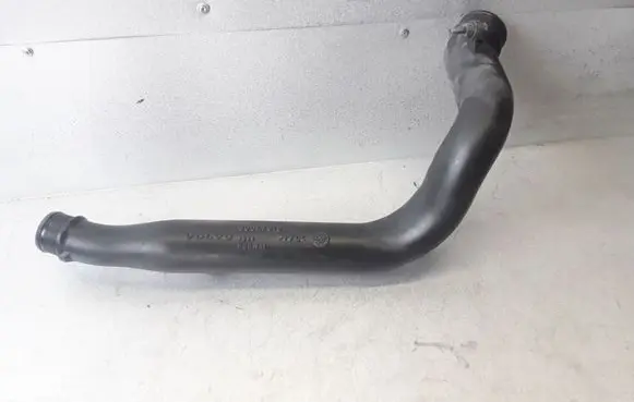 Volvo XC90 Intercooler hose/pipe 30647918