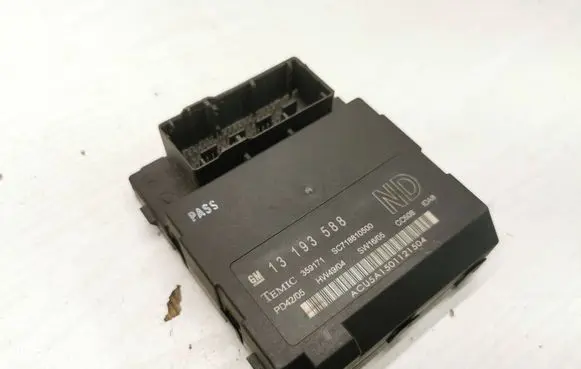 Opel Vectra C BSM Control unit 13193588 359171 SC718810500