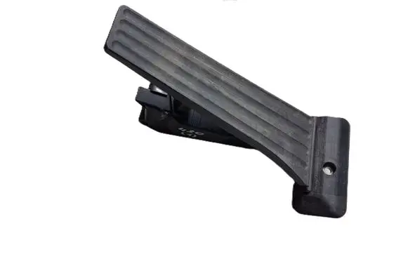 BMW 4 F32 F33 Accelerator throttle pedal 6853175 35426853175
