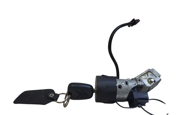 Citroen C4 I Ignition lock 9663123380