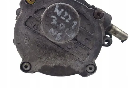 Mercedes-Benz S W221 Vacuum pump A6422300165