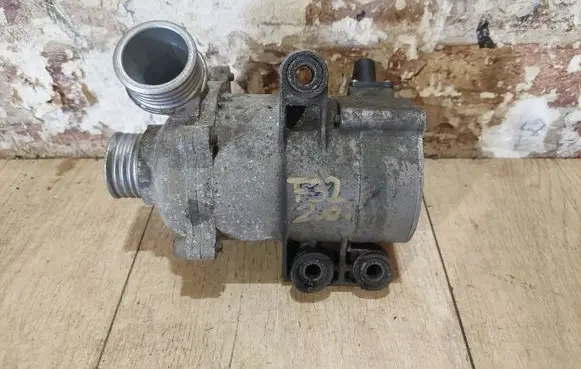 BMW 4 F32 F33 Electric auxiliary coolant/water pump