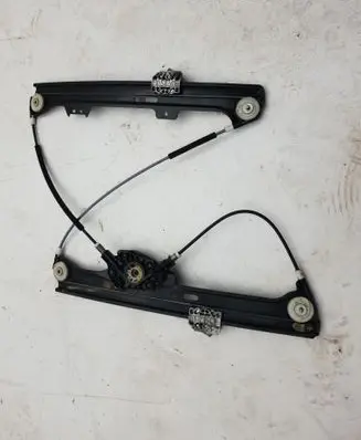 BMW 5 E60 E61 Front window lifting mechanism without motor 7034351 7075667