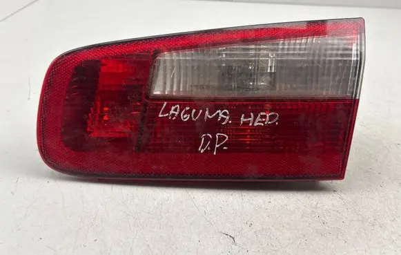 Renault Laguna II Tailgate rear/tail lights 8200002476