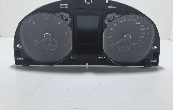 Volkswagen PASSAT B6 Speedometer (instrument cluster) 3AA920870D