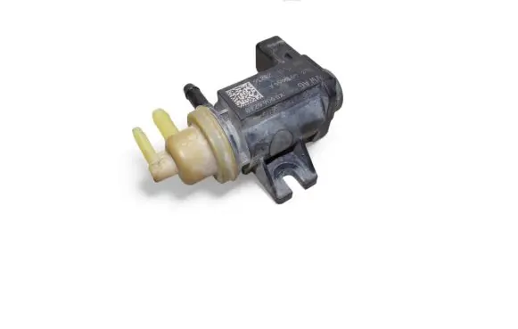 Volkswagen Caddy Turbo solenoid valve 1K0906627B