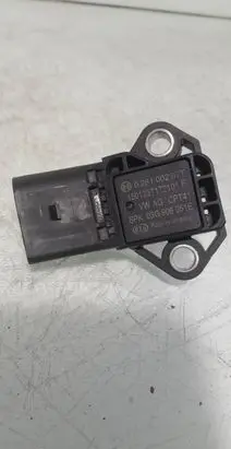 Volkswagen Polo V 6R Air pressure sensor 03G906051E 0281002977