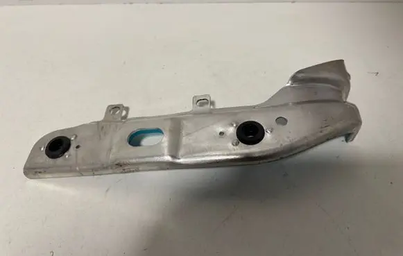 BMW 5 G30 G31 G38 Radiator support slam panel bracket 7357222 51647357222