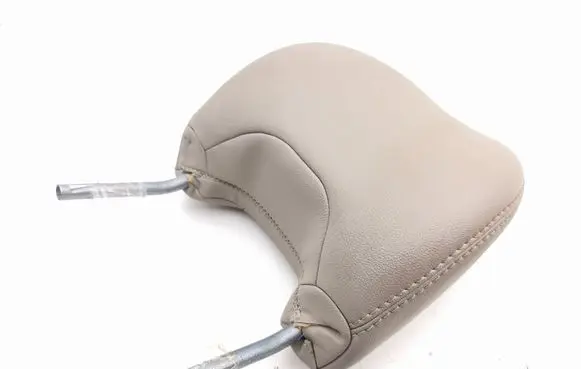 Volvo XC90 Front seat headrest 