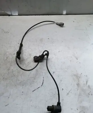 Toyota Corolla Verso AR10 ABS brake wheel speed sensor 0265006
